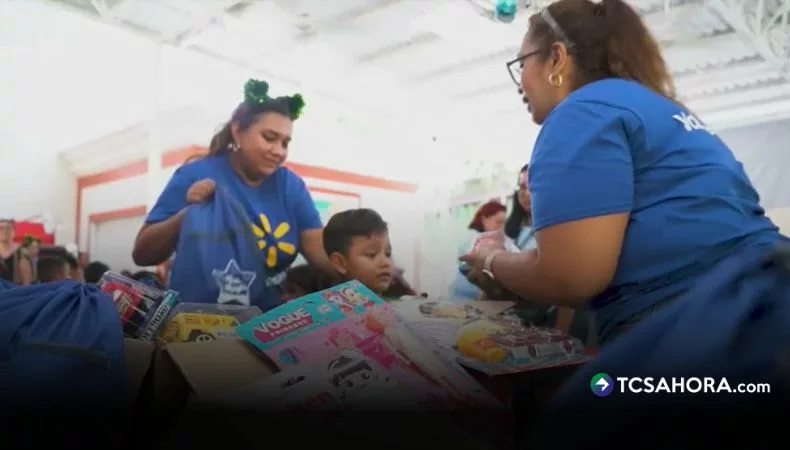 ¡La entrega de juguetes llegó al Tin Marín! Así se vivió la séptima entrega Fundación TCS, en compañía de empresas solidarias, llegó con muchos regalos para todos los niños de Soyapango y Mejicanos de la Asociación CINDE.