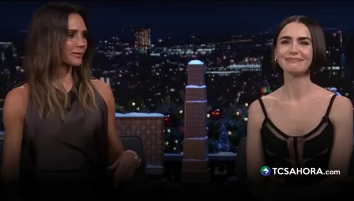 Lily Collins cumple un sueño de infancia ¡Conocer a Victoria Beckham! La protagonista de “Emily in Paris” llegó al programa lista para hablar de su carrera, pero terminó frente a la mujer que marcó su adolescencia.