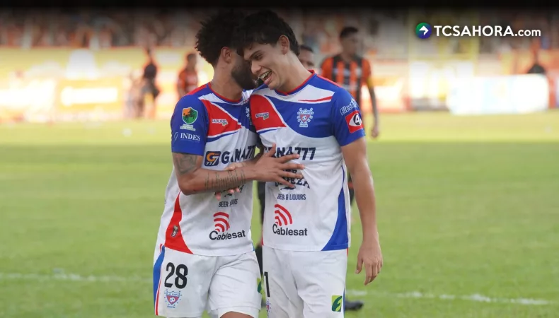 Semifinales de vuelta del Apertura 2025 por TCS GO El sábado 13 de diciembre se disputan los encuentros de vuelta de las semifinales. A través de TCS GO disfrutarás de todos los partidos.