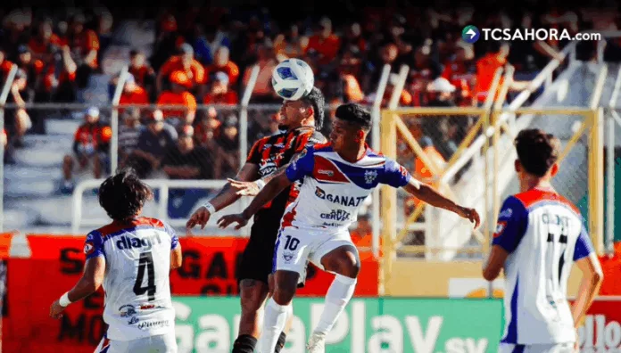 Partidos de vuelta de semifinales del Apertura 2025 La Primera División dio a conocer el criterio de desempate en caso de igualdad en el marcador global en los partidos de semifinales.