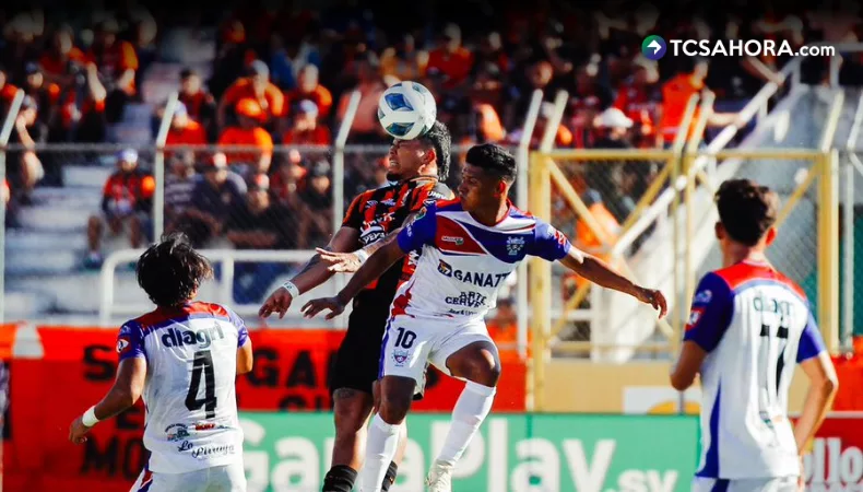 Partidos de vuelta de semifinales del Apertura 2025 La Primera División dio a conocer el criterio de desempate en caso de igualdad en el marcador global en los partidos de semifinales.