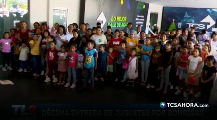 Más de cuatro mil niñas y niños de comunidades de Sonsonate fueron los beneficiados en esta décima entrega.
