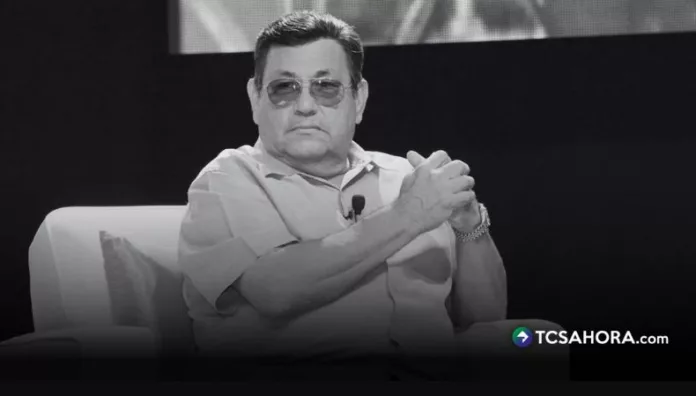 Fallece Abraham Quintanilla, padre de la cantante Selena El deceso fue confirmado por su hijo a través de una publicación en Instagram.