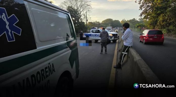 En las últimas horas se han registrado accidentes de tránsito, que han dejado al menos dos fallecidos y tres lesionados.
