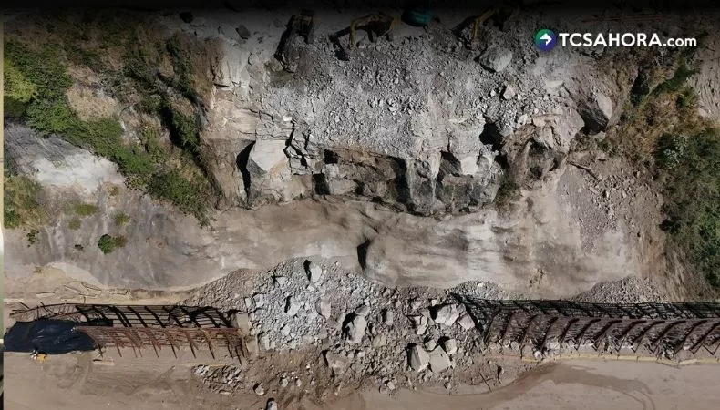 Cierre en carretera Los Chorros continúa por trabajos de limpieza