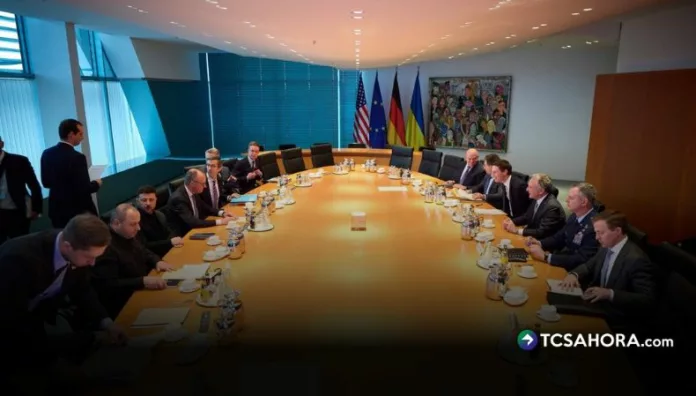 Zelenski sostiene nuevas reuniones en Berlín Zelenski se reunió en Alemania con emisarios de Estados Unidos para avanzar en el plan de 20 puntos que busca un alto el fuego en Ucrania.