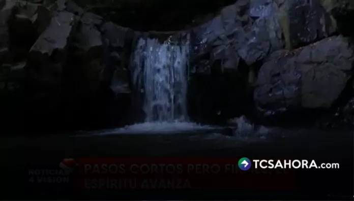 Callejón del Caracol un tesoro escondido en Nahuizalco Senderos, agua y naturaleza extrema se combinan en el “Callejón del Caracol”, un paraje escondido en Nahuizalco, Sonsonate Norte.