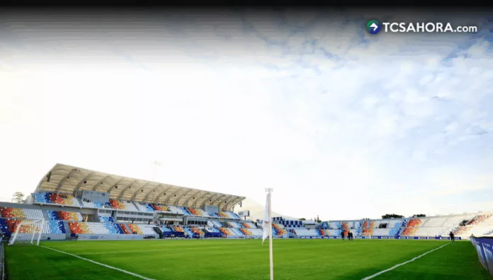 Si asistirás a la final del Apertura 2025, ten en cuenta estas prohibiciones La Primera División dio a conocer la lista de prohibiciones para los aficionados que asistan a la final del Apertura 2025.