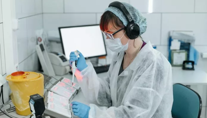 Alerta epidemiológica nacional en Bolivia por influenza A H3N2 Bolivia decidió anticiparse y declarar alerta epidemiológica por la influenza A H3N2 debido al riesgo de contagios en todo el país.