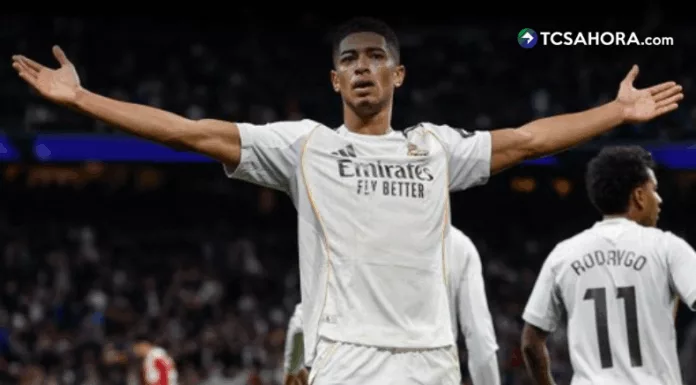 Real Madrid se impuso en el Santiago Bernabéu al Sevilla y quedó provisionalmente a un punto del líder Barcelona.