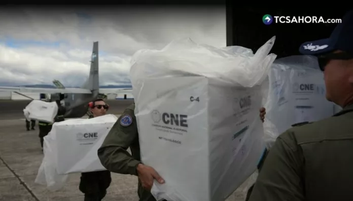 Honduras paraliza escrutinio especial por nuevos incidentes en el CNE El escrutinio especial de las elecciones en Honduras volvió a paralizarse por incidentes en el CNE, mientras el conteo se reanuda con resultados preliminares ajustados.