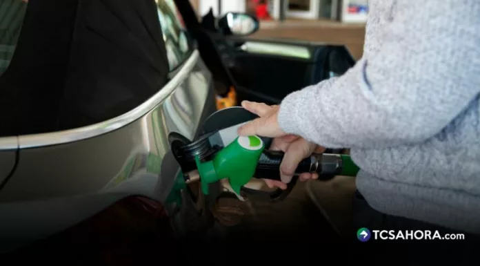 La Dirección General de Energía, Hidrocarburos y Minas publicó los respectivos precios de los combustibles vigentes a partir de mañana.