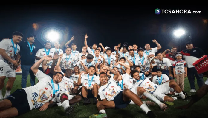 Luis Ángel Firpo revela su primera baja para el Clausura 2026 Luis Ángel Firpo sufrió su primera baja de cara al inicio del Torneo Clausura 2026 de la Primera División.