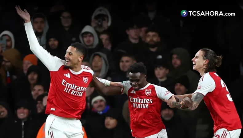 Arsenal avanza a semifinales de la Carabao Cup Arsenal derrotó en tanda de penales al Crystal Palace para avanzar a las semifinales de la Carabao Cup inglesa.