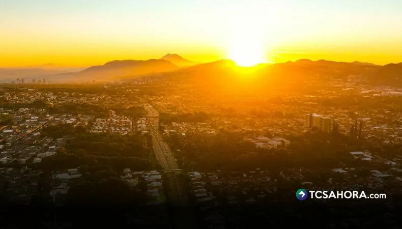 MARN prevé un jueves 25 de diciembre caluroso, con viento y nubosidad variable