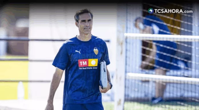 Fernando Martín, técnico del Valencia Femenino B, murió en el naufragio de una embarcación en Indonesia en la que viajaba junto a su familia.