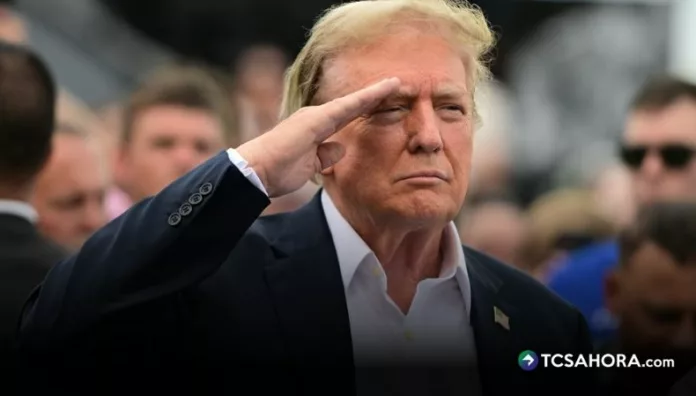 Trump confirma que EEUU atacó zona portuaria en Venezuela Las declaraciones se producen en un contexto de tensiones entre Washington y Caracas, que están marcadas por sanciones económicas y acusaciones de vínculos con el narcotráfico.