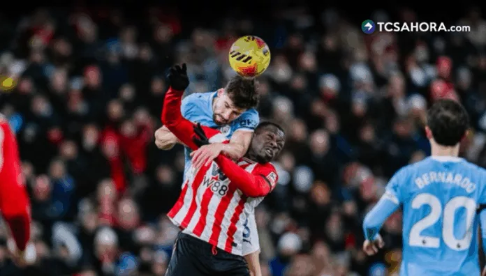Manchester City empata y se aleja del liderato de la Premier Manchester City empató sin goles en su visita al Sunderland y quedó a cuatro puntos del líder Arsenal en la Premier League.