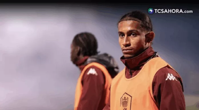 El futbolista del Metz de Francia, Tahirys Dos Santos, de 19 años, sufrió quemaduras en el 30 por ciento de su cuerpo.