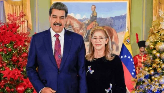 Revelan primeros detalles de la captura de Nicolás Maduro Nicolás Maduro y su esposa fueron capturados este sábado tras una operación élite estadounidense ejecutada en diferentes puntos de Venezuela.