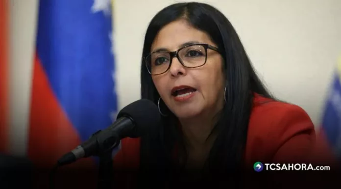 Rodríguez exigió “la inmediata liberación” de Nicolás Maduro y su esposa y reafirmó disposición a dialogar pese a la “agresión militar” de Washington.