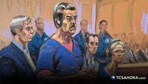 ¿Qué pasó en la audiencia de Nicolás Maduro Nicolás Maduro compareció frente a la justicia estadounidense con grilletes en los tobillos y una camisa azul sobre otra naranja fluorescente.