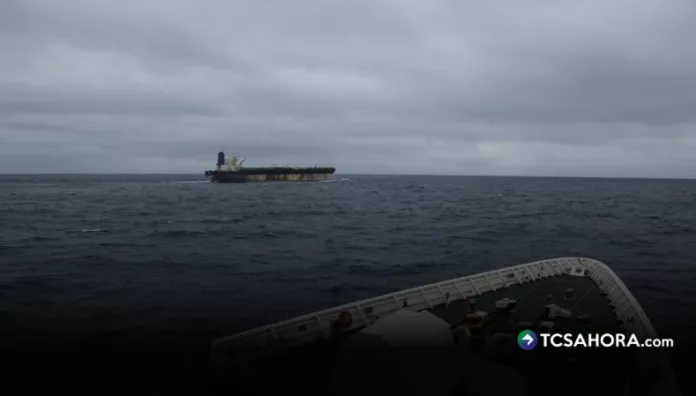 EE. UU. incautó dos buques petroleros que desafiaron el bloqueo naval a Venezuela Estados Unidos incautó dos buques petroleros en operaciones realizadas en el Atlántico Norte y el Mar Caribe.