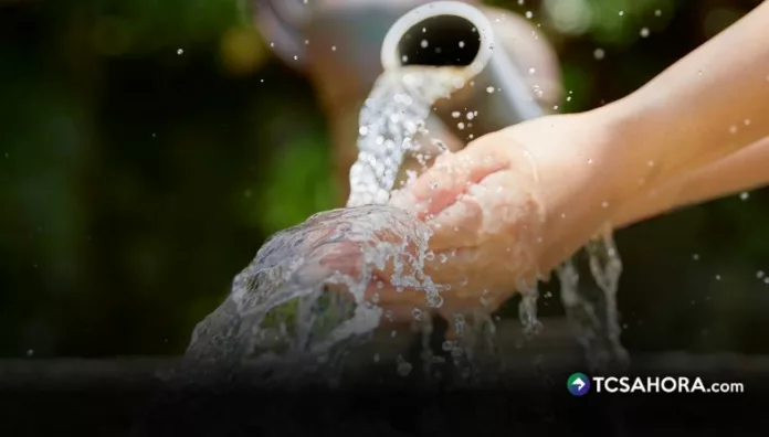 ANDA anuncia suspensión de agua en sectores de San Salvador y La Libertad ANDA anunció la suspensión de agua en diferentes sectores de San Salvador Centro, La Libertad Sur y Este.