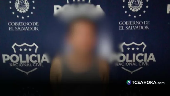 Capturan a hombre que prendió fuego a un adolescente en San Miguel La PNC capturó en San Miguel Centro a un hombre de 41 años que, tras una discusión, habría rociado gasolina y prendido fuego a un menor de 17 años.