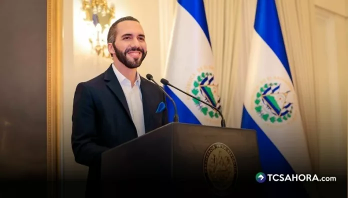 Presidente Bukele anuncia Ley Quincena 25 para pago adicional en enero El presidente Nayib Bukele presentó a la Asamblea Legislativa la “Ley Quincena 25” para que los empleados reciban ingreso complementario este mes.