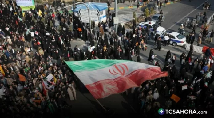 Desde el 8 de enero los iraníes han tenido acceso a solo una red interna con servicios limitados y acceso exclusivamente a los medios estatales, desconectando por completo a los ciudadanos de otros países.