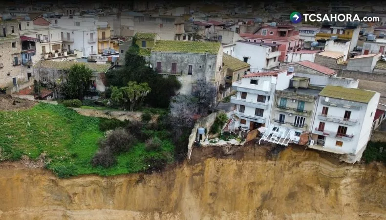 Más de 1,500 evacuados por deslizamiento de tierra en Sicilia, Italia