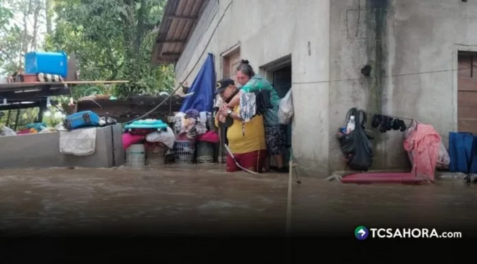 Casi 6,000 personas se han visto afectadas en el norte de Honduras tras las fuertes lluvias registradas por el ingreso de un frente frío.