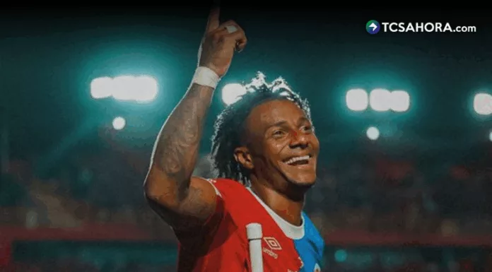 Club Deportivo FAS se impuso por goleada a CD Águila en el 