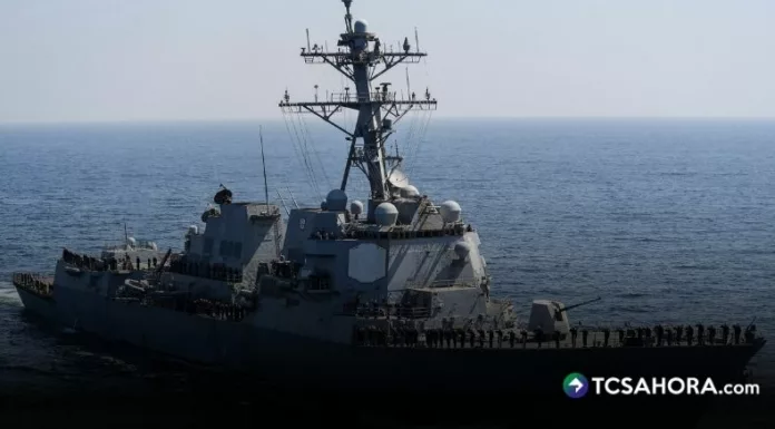 Al menos dos marineros estadounidenses resultaron heridos tras la colisión de dos buques en aguas del Mar Caribe.