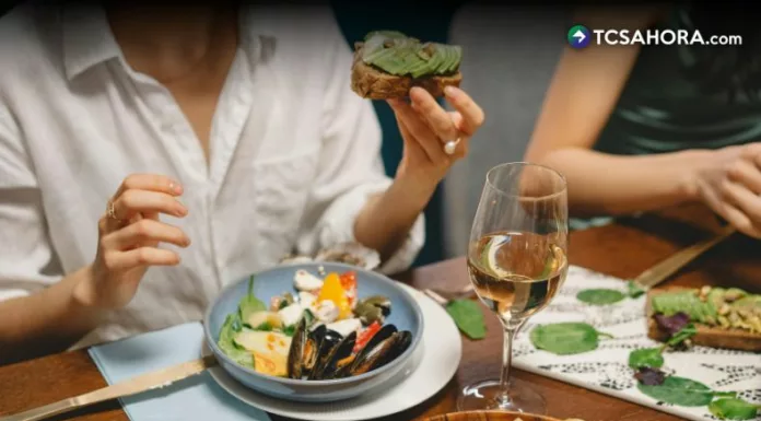 La cena es un tiempo de comida fundamental. No obstante, cuando se realiza muy tarde puede generar consecuencias negativas para la salud.