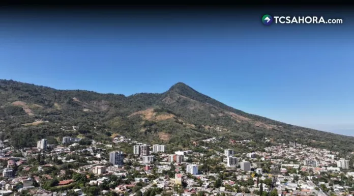 El fin de semana estará marcado por cielo mayormente despejado, viento y un ambiente fresco durante la noche y madrugada, sin probabilidad de lluvias.