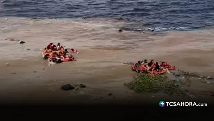 Naufragio en el Amazonas deja dos muertos y siete desaparecidos en Brasil El naufragio de una embarcación con 80 pasajeros en el río Amazonas dejó dos fallecidos y siete personas desaparecidas.