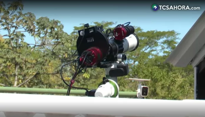 El Salvador con el primer observatorio astronómico remoto de Centroamérica Este innovador observatorio opera sin necesidad de que una persona permanezca físicamente en el lugar durante las jornadas.