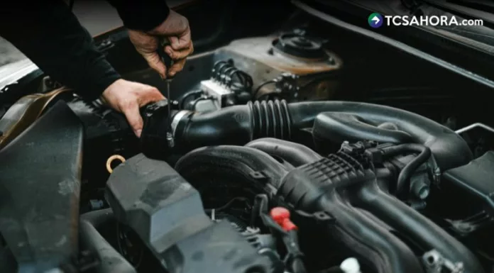 Al adquirir un vehículo usado se debe revisar su estado estructural, comprobar el número de identificación y que un experto lo evalúe.