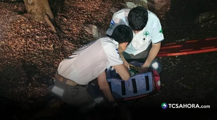 Un adulto mayor falleció tras ser atropellado por un motociclista en el km 21 de la carretera Panamericana, en el sector La Loma, del distrito de San Pedro Perulapán.