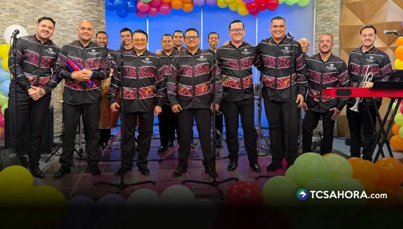 ¡Felicidades! “Viva la Mañana” celebró a lo grande los 20 años de Salsalvador All Star
