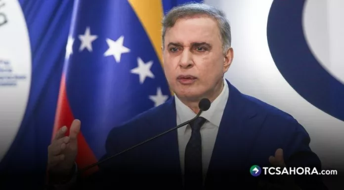 Los diputados acordaron que el fiscal Tarek William Saab asuma temporalmente como Defensor del Pueblo, cargo que había ocupado anteriormente.