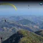 Del suelo al cielo: la aventura del parapente que conquista Tamanique