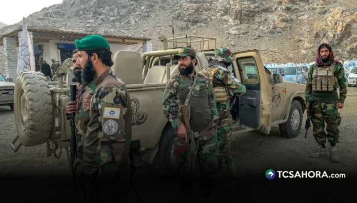 Un intercambio de ataques aéreos y ofensivas terrestres elevó el conflicto entre Pakistán y Afganistán, marcando uno de los episodios más tensos en su relación.