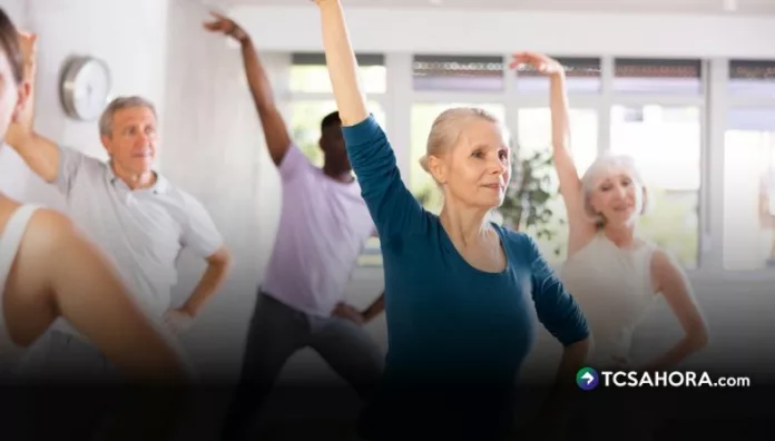 La danza-terapia se ha convertido en mucho más que una actividad física: es un espacio donde cuerpo, mente y emociones se conectan.