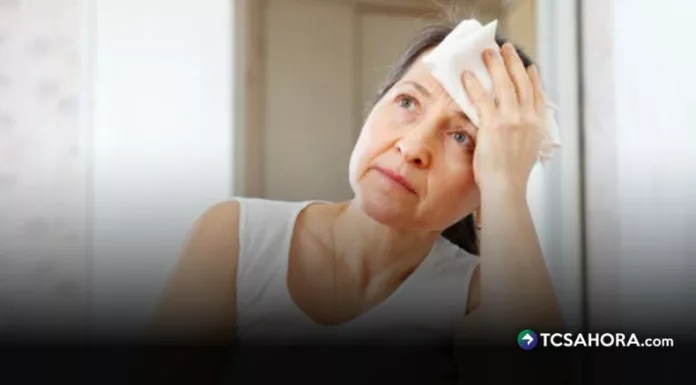 Aunque muchas mujeres le temen, la menopausia es parte natural de la vida y puede vivirse con equilibrio si se cuenta con información y acompañamiento médico.