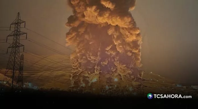 La escalada de tensiones en Irán sumó un nuevo episodio este sábado con el bombardeo de un depósito de petróleo en el sur de Teherán.