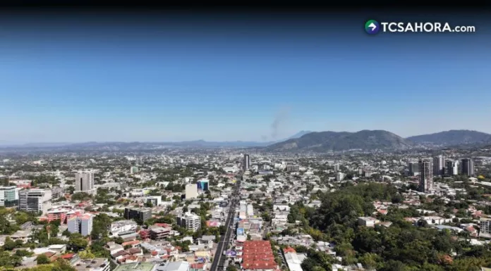 El MARN prevé temperaturas de hasta 37 grados, lluvias en algunos sectores y advierte sobre mareas vivas en la costa salvadoreña.