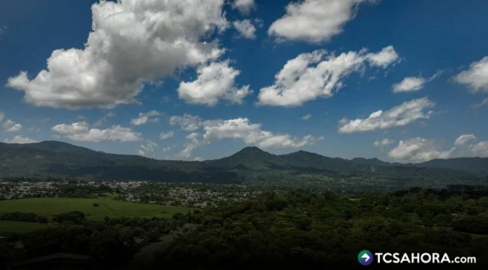 La temperatura rondará entre 30 ° y 37 ° Celsius. Desde la tarde, mayor nubosidad y lluvias puntuales en zonas de cordilleras volcánicas.